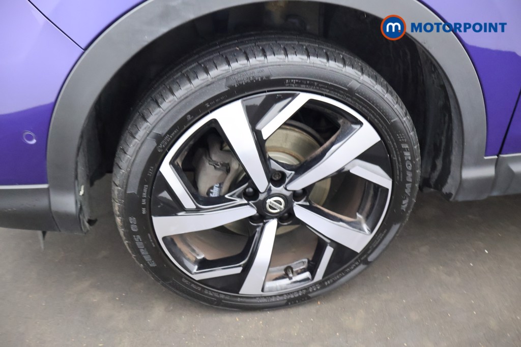 Nissan Qashqai Tekna Manual Petrol SUV - Stock Number (1668329) - 32nd supplementary image