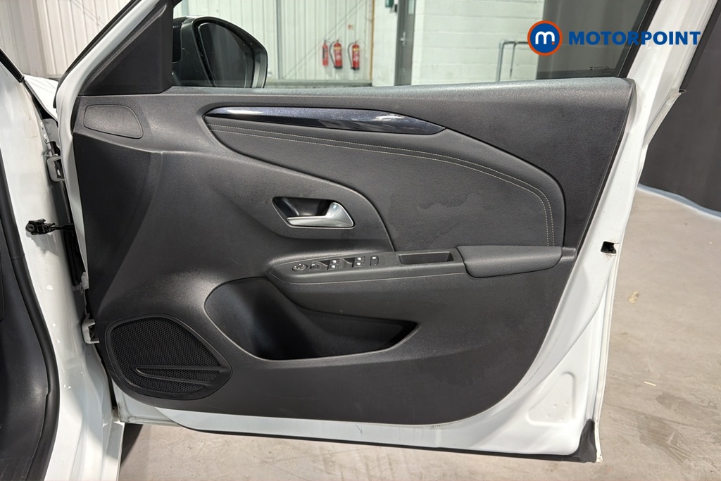 Vauxhall Corsa GS Manual Petrol Hatchback - Stock Number (1670895) - 18th supplementary image