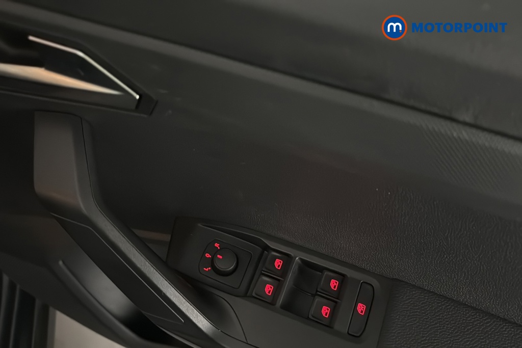 Seat Arona Se Technology Manual Petrol SUV - Stock Number (1672622) - 19th supplementary image