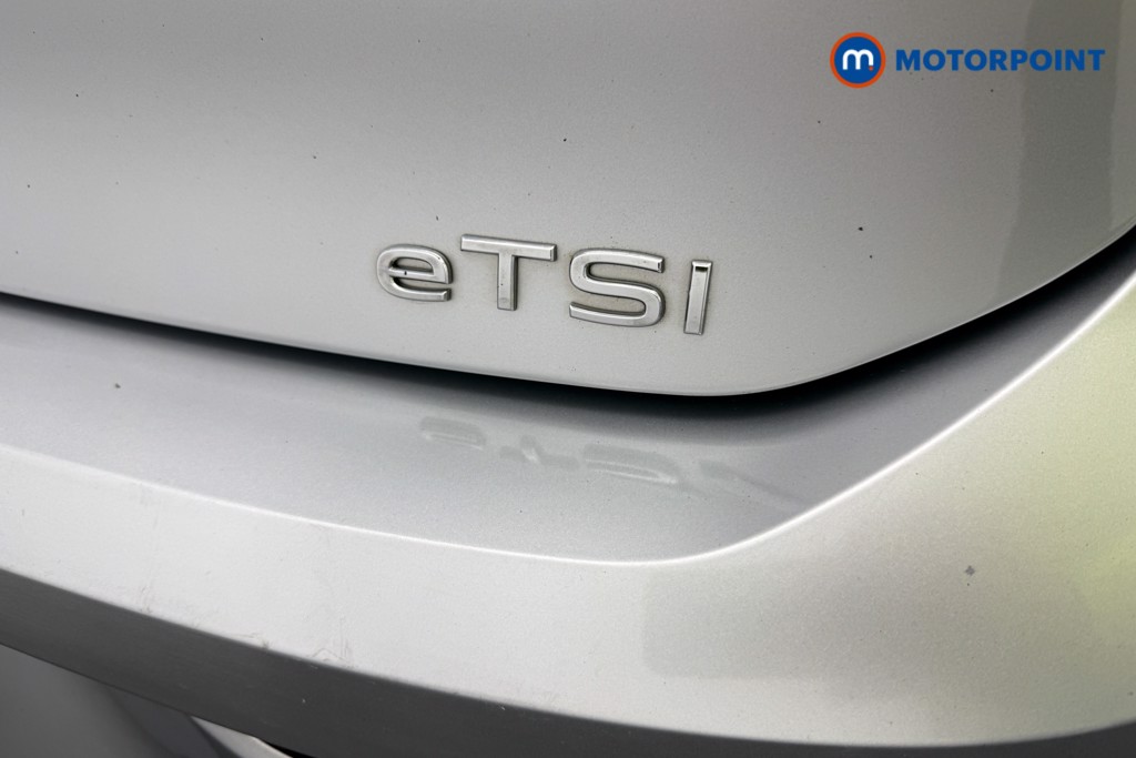 Volkswagen Golf R-Line Automatic Petrol Hatchback - Stock Number (1672746) - 2nd supplementary image