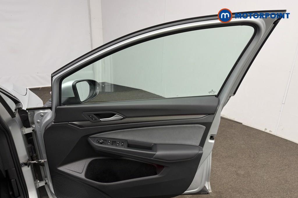 Volkswagen Golf R-Line Automatic Petrol Hatchback - Stock Number (1672746) - 15th supplementary image