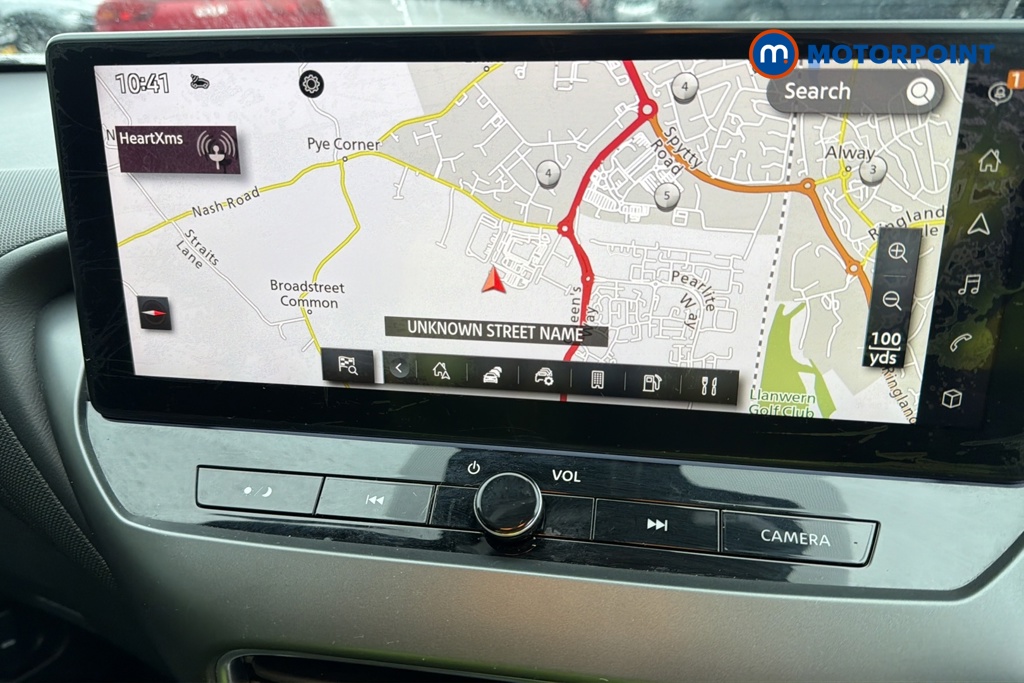 Nissan Juke N-Connecta Manual Petrol SUV - Stock Number (1673617) - 9th supplementary image