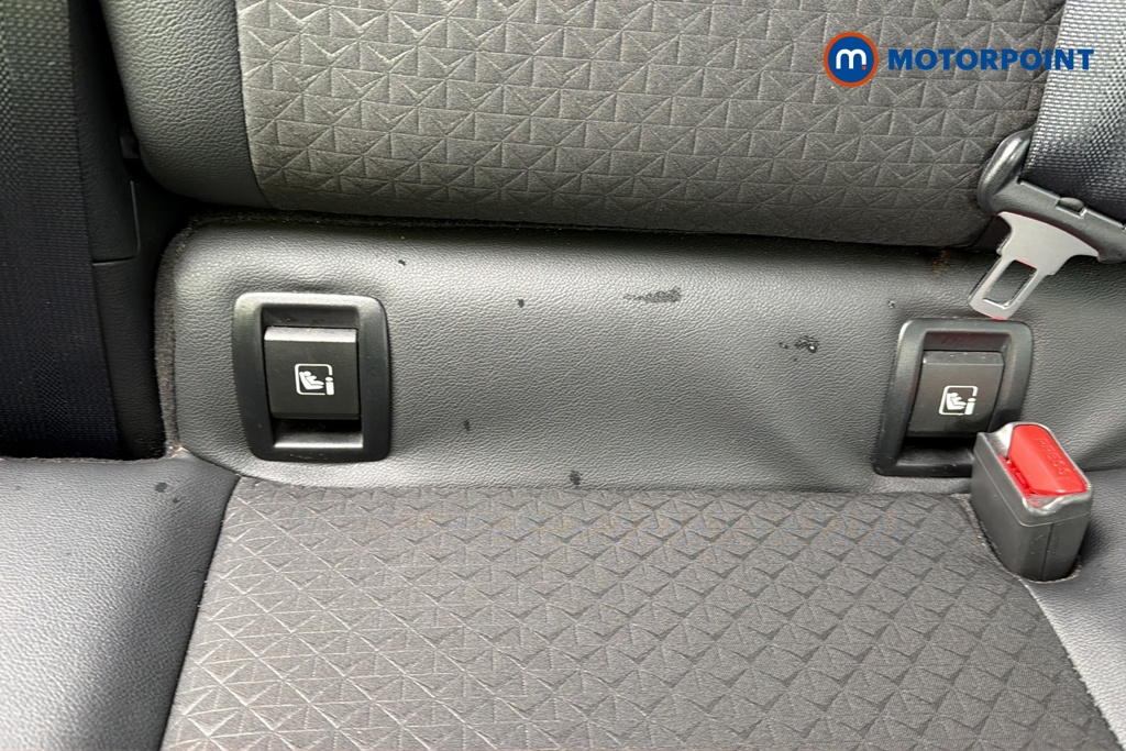 Nissan Juke N-Connecta Manual Petrol SUV - Stock Number (1673617) - 27th supplementary image