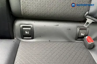 Nissan Juke N-Connecta Manual Petrol SUV - Stock Number (1673617) - 27th supplementary image