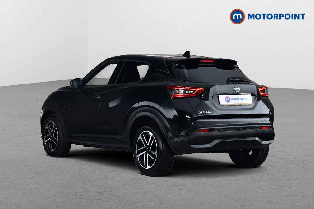 Nissan Juke N-Connecta Manual Petrol SUV - Stock Number (1673617) - Drivers side rear corner