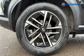 Nissan Juke N-Connecta Manual Petrol SUV - Stock Number (1673617) - 46th supplementary image