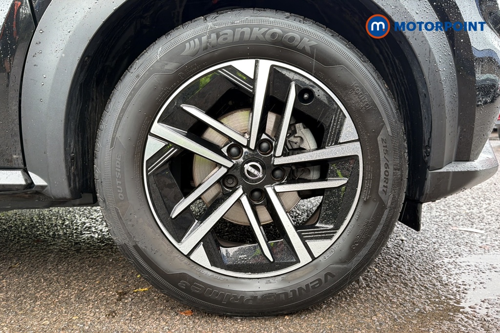 Nissan Juke N-Connecta Manual Petrol SUV - Stock Number (1673617) - 47th supplementary image