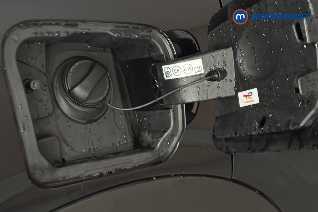 Peugeot 3008 Allure Automatic Petrol SUV - Stock Number (1674005) - 41st supplementary image