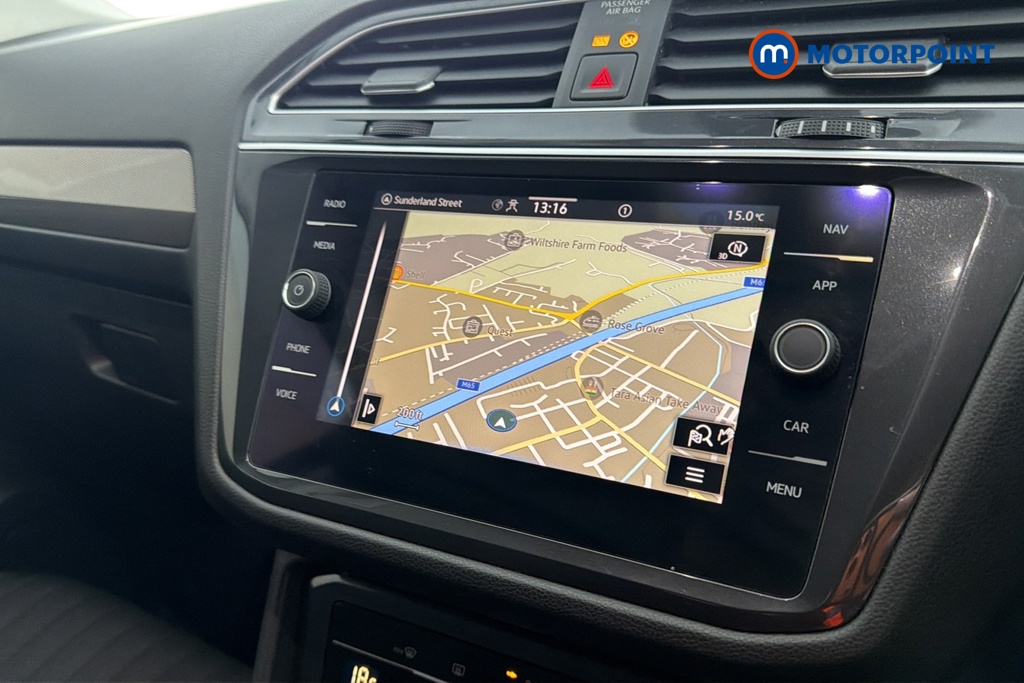 Volkswagen Tiguan Allspace Life Automatic Petrol SUV - Stock Number (1675990) - 9th supplementary image