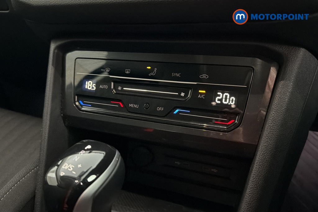 Volkswagen Tiguan Allspace Life Automatic Petrol SUV - Stock Number (1675990) - 12th supplementary image