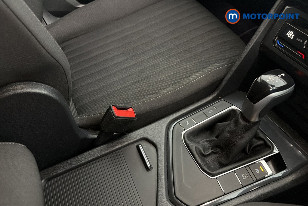 Volkswagen Tiguan Allspace Life Automatic Petrol SUV - Stock Number (1675990) - 15th supplementary image