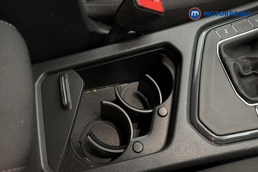 Volkswagen Tiguan Allspace Life Automatic Petrol SUV - Stock Number (1675990) - 16th supplementary image