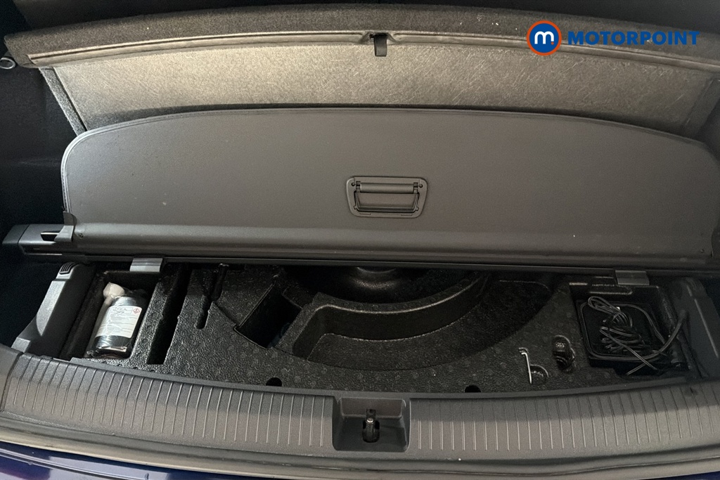 Volkswagen Tiguan Allspace Life Automatic Petrol SUV - Stock Number (1675990) - 33rd supplementary image