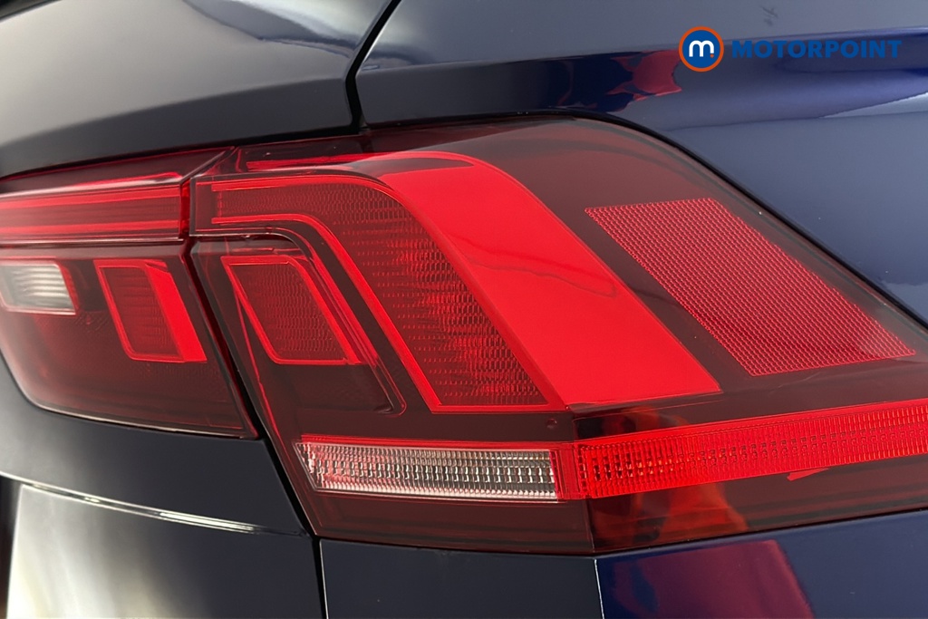 Volkswagen Tiguan Allspace Life Automatic Petrol SUV - Stock Number (1675990) - 36th supplementary image