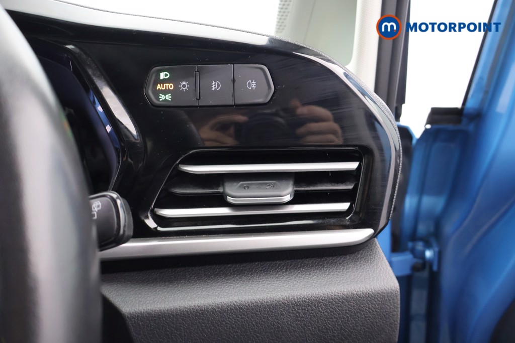 Ford Grand Tourneo Connect Active Automatic Diesel People Carrier - Stock Number (1677583) - 7th supplementary image