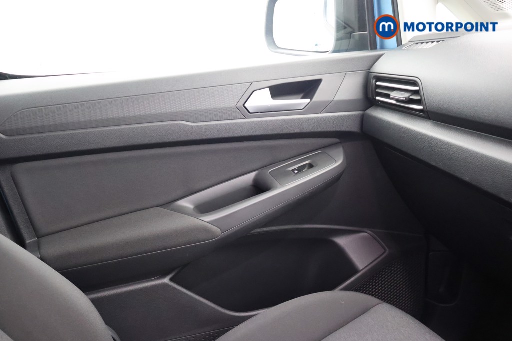 Ford Grand Tourneo Connect Active Automatic Diesel People Carrier - Stock Number (1677583) - 11th supplementary image