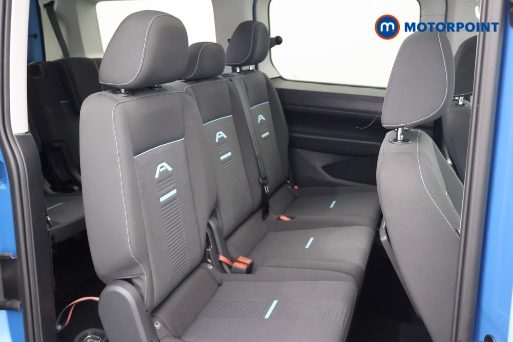Ford Grand Tourneo Connect Active Automatic Diesel People Carrier - Stock Number (1677583) - 16th supplementary image