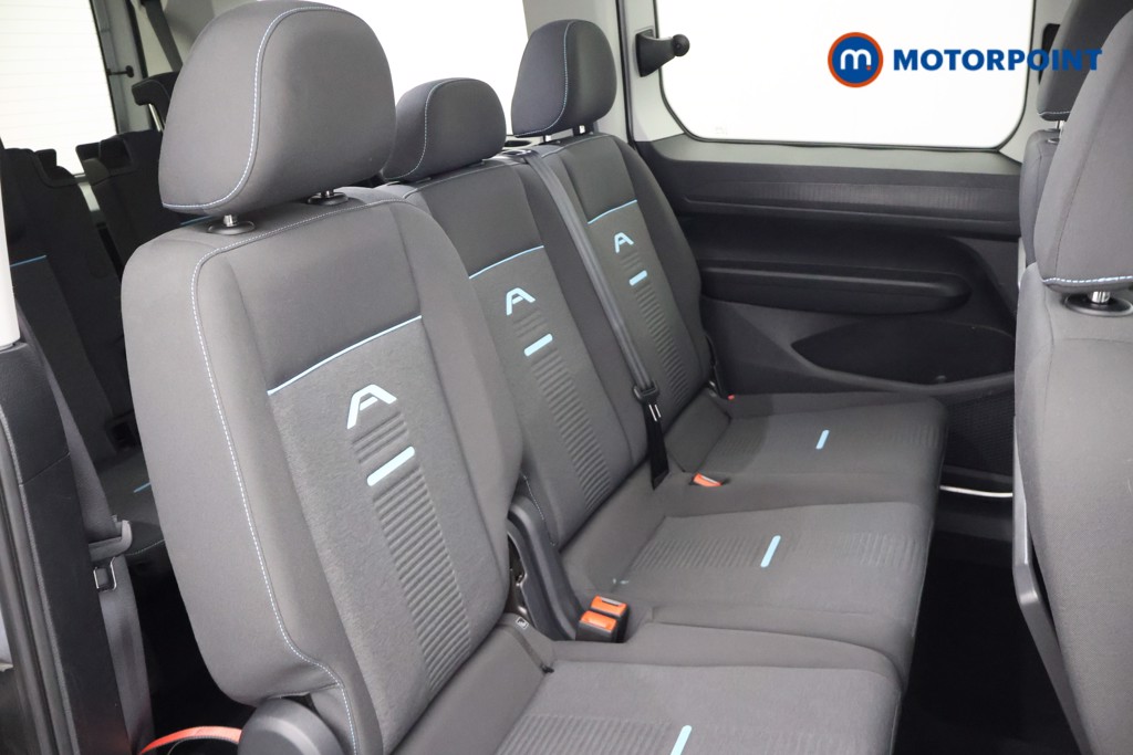 Ford Grand Tourneo Connect Active Automatic Diesel People Carrier - Stock Number (1677595) - 18th supplementary image
