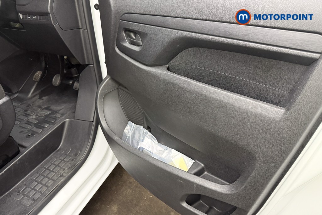 Vauxhall Vivaro Prime Manual Diesel Panel Van - Stock Number (1677834) - 10th supplementary image