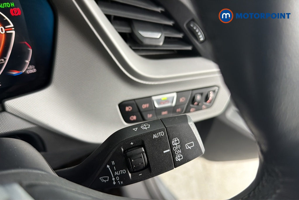 BMW 1 Series SE Automatic Petrol Hatchback - Stock Number (1678242) - 6th supplementary image