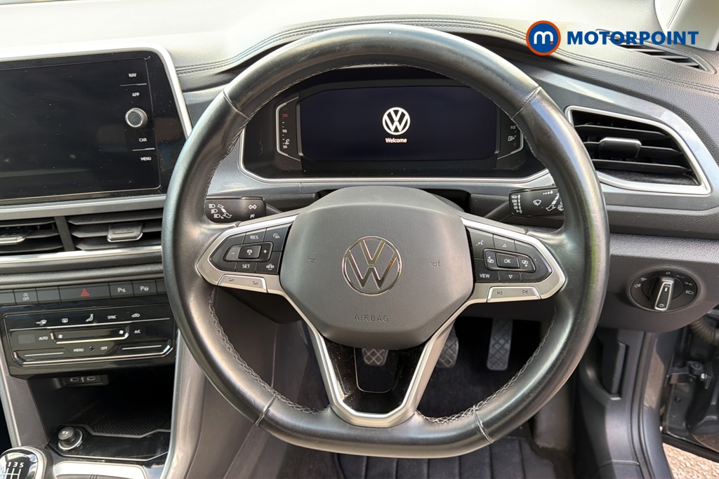 Volkswagen T-Roc Style Manual Petrol SUV - Stock Number (1678497) - 2nd supplementary image