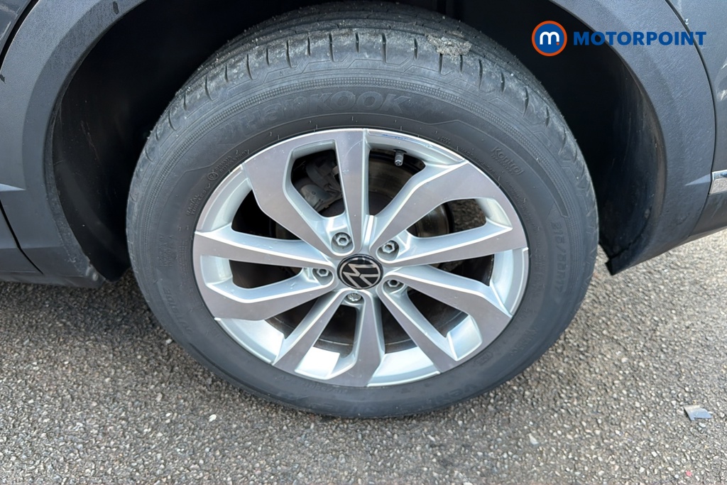 Volkswagen T-Roc Style Manual Petrol SUV - Stock Number (1678497) - 45th supplementary image