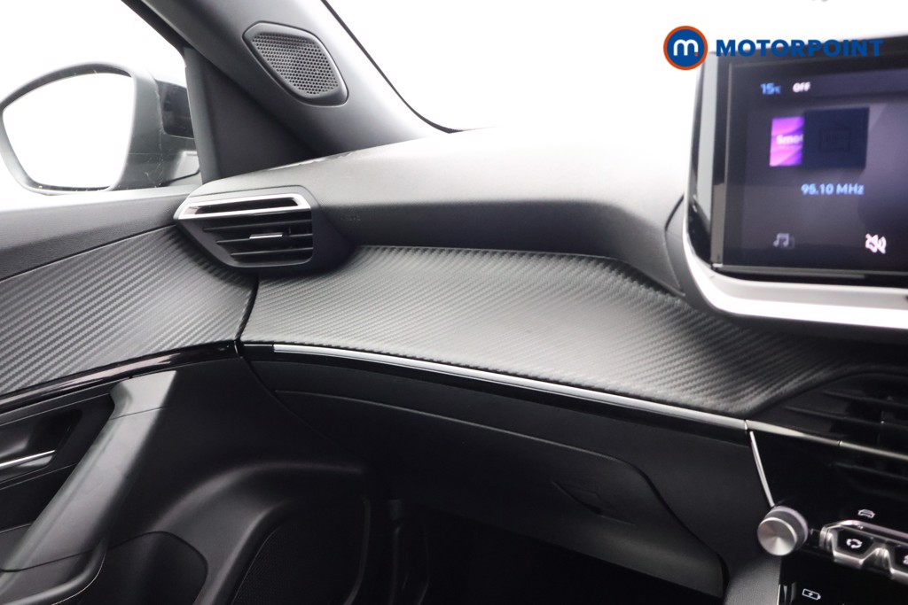 Peugeot 2008 Allure Manual Petrol SUV - Stock Number (1678513) - 10th supplementary image