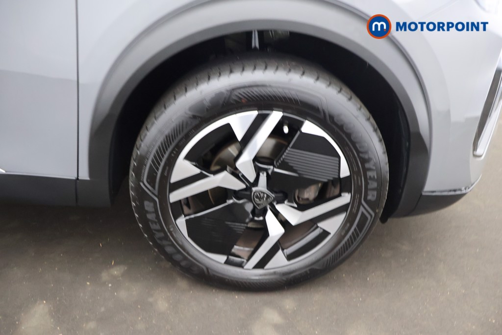 Peugeot 2008 Allure Manual Petrol SUV - Stock Number (1678513) - 24th supplementary image