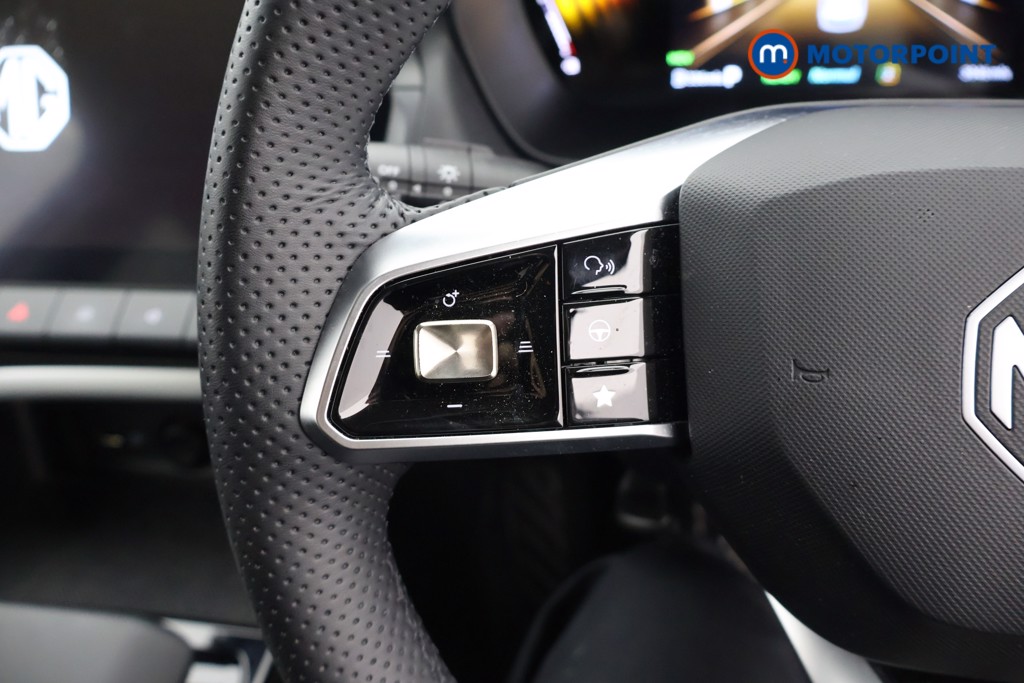 Mg Motor Uk ZS Trophy Automatic Petrol-Electric Hybrid SUV - Stock Number (1678853) - 2nd supplementary image