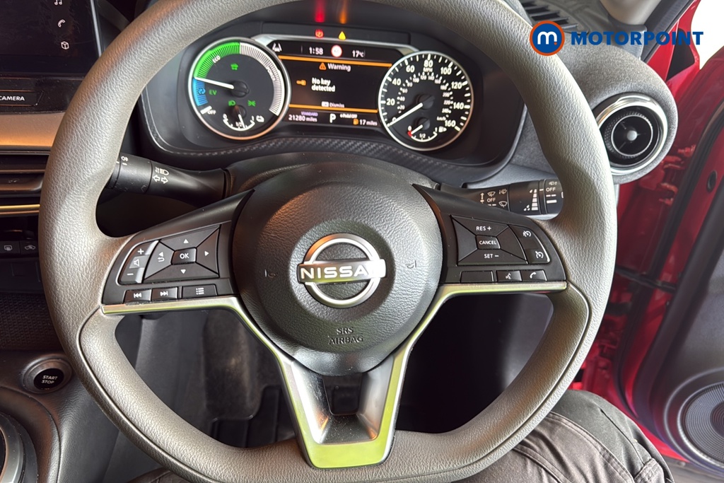 Nissan Juke Acenta Premium Automatic Petrol-Electric Hybrid SUV - Stock Number (1678983) - 24th supplementary image