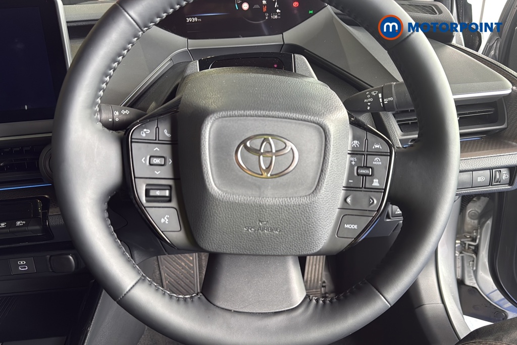 Toyota Prius Design Automatic Petrol Plug-In Hybrid Hatchback - Stock Number (1679403) - 2nd supplementary image