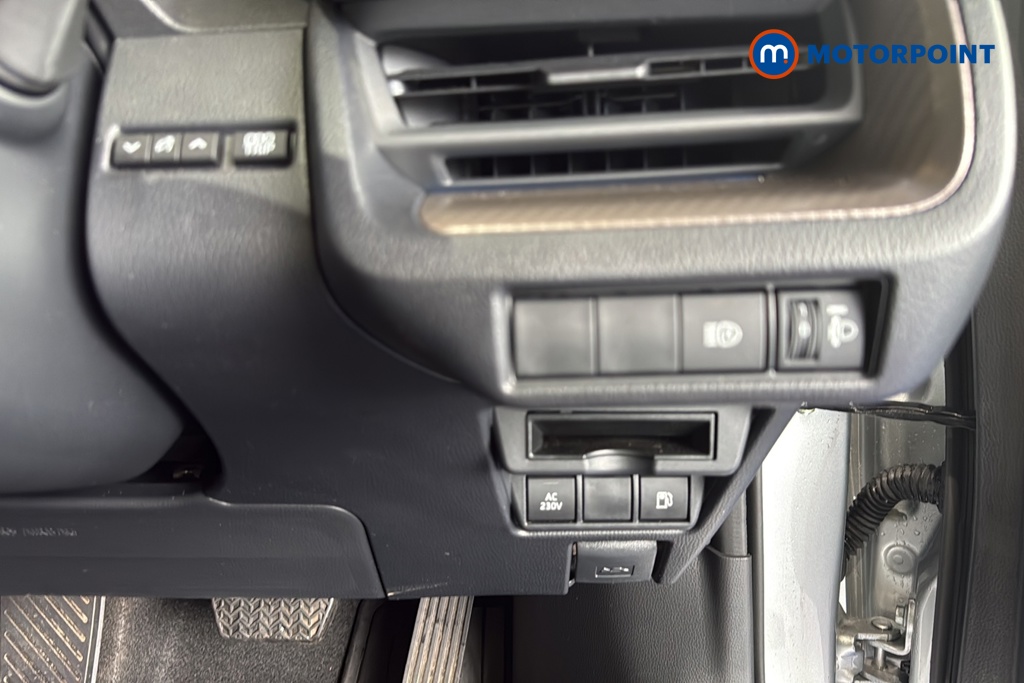 Toyota Prius Design Automatic Petrol Plug-In Hybrid Hatchback - Stock Number (1679403) - 11th supplementary image