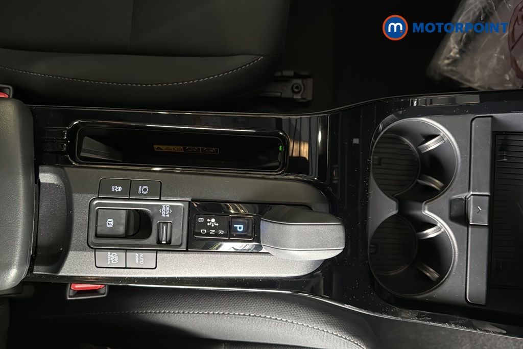 Toyota Prius Design Automatic Petrol Plug-In Hybrid Hatchback - Stock Number (1679403) - 16th supplementary image