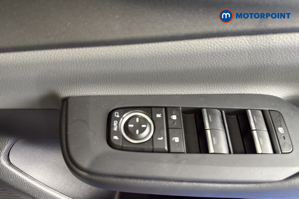 Toyota Prius Design Automatic Petrol Plug-In Hybrid Hatchback - Stock Number (1679403) - 19th supplementary image