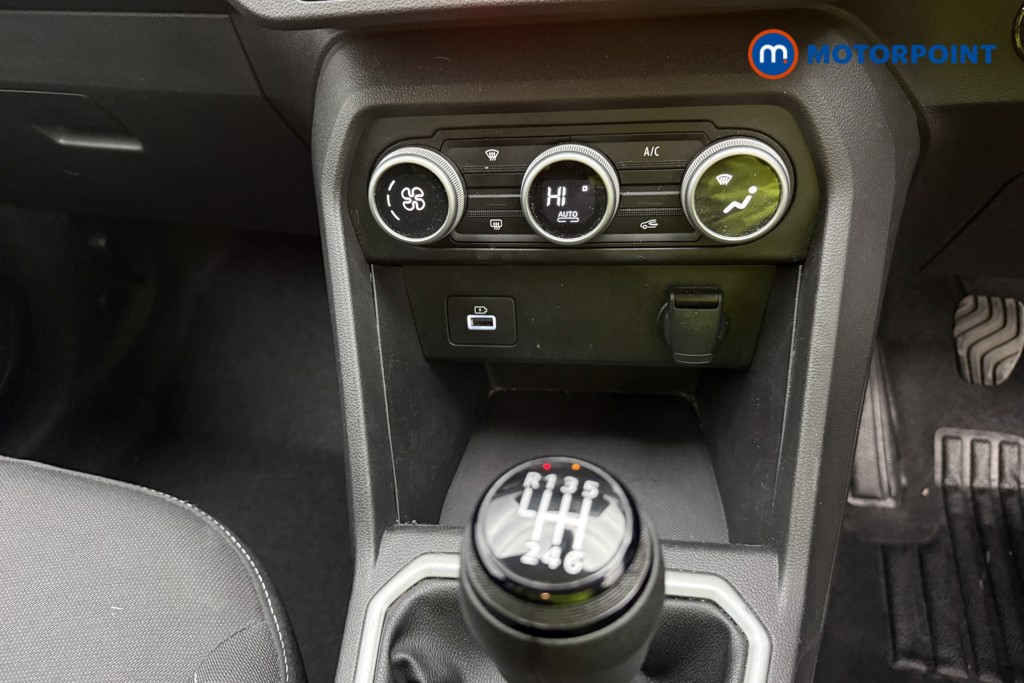 Dacia Jogger Extreme Se Manual Petrol People Carrier - Stock Number (1679460) - 39th supplementary image