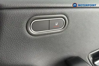 Mercedes-Benz A Class SE Automatic Petrol Hatchback - Stock Number (1680218) - 14th supplementary image