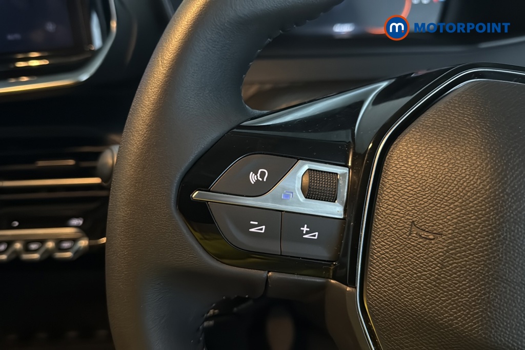Peugeot 208 Allure Manual Petrol Hatchback - Stock Number (1680453) - 7th supplementary image