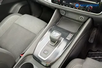 Nissan Qashqai N-Connecta Automatic Petrol SUV - Stock Number (1680719) - 15th supplementary image