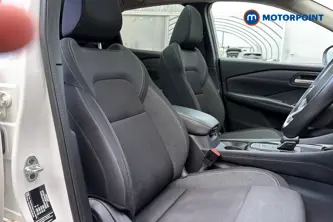 Nissan Qashqai N-Connecta Automatic Petrol SUV - Stock Number (1680719) - 22nd supplementary image