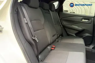 Nissan Qashqai N-Connecta Automatic Petrol SUV - Stock Number (1680719) - 25th supplementary image