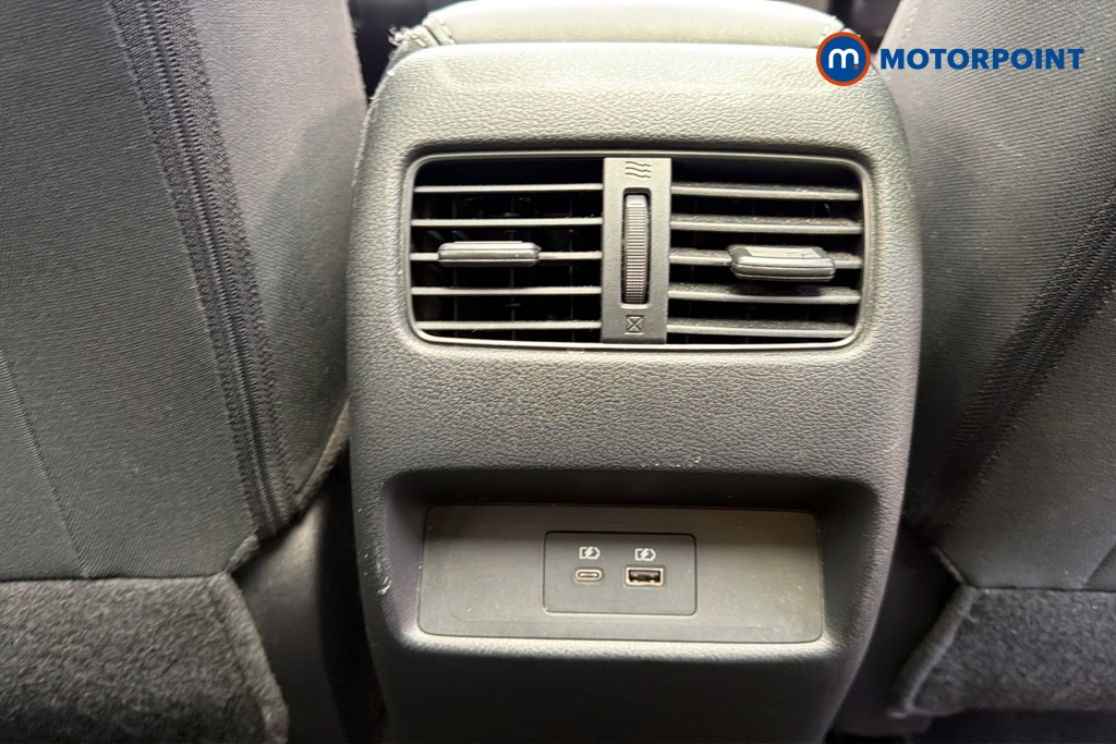 Nissan Qashqai N-Connecta Automatic Petrol SUV - Stock Number (1680719) - 28th supplementary image