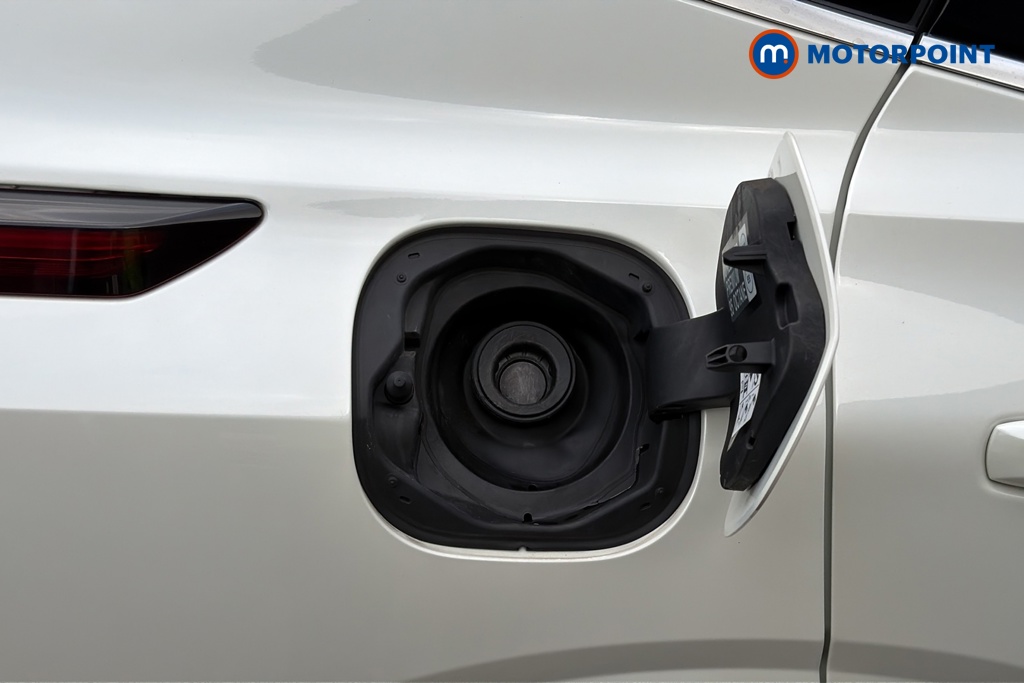 Nissan Qashqai N-Connecta Automatic Petrol SUV - Stock Number (1680719) - 41st supplementary image