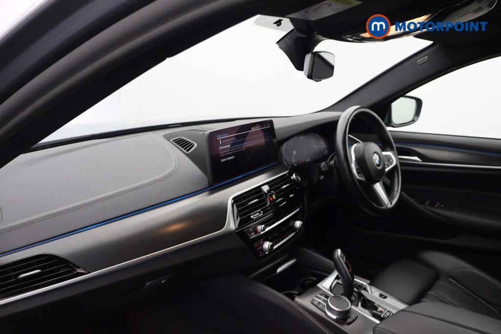 BMW 5 Series M Sport Automatic Petrol Plug-In Hybrid Saloon - Stock Number (1680873) - 19th supplementary image