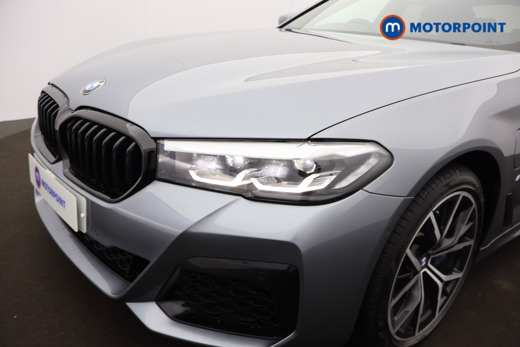 BMW 5 Series M Sport Automatic Petrol Plug-In Hybrid Saloon - Stock Number (1680873) - 28th supplementary image