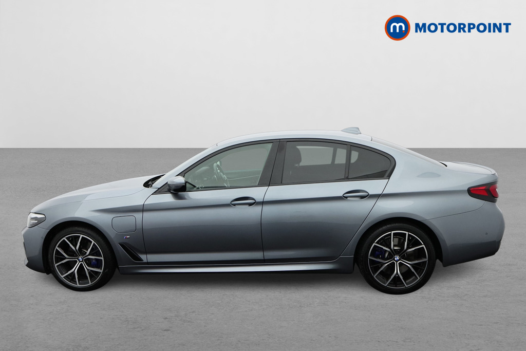 BMW 5 Series M Sport Automatic Petrol Plug-In Hybrid Saloon - Stock Number (1680873) - Passenger side