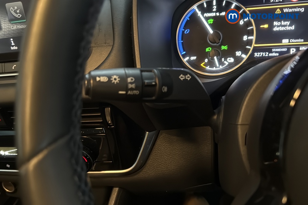 Nissan Qashqai Acenta Premium Automatic Petrol-Electric Hybrid SUV - Stock Number (1681369) - 5th supplementary image
