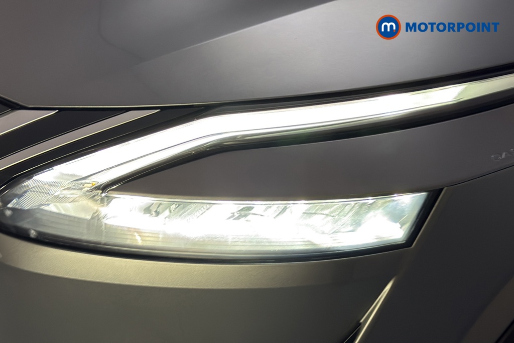 Nissan Qashqai Acenta Premium Automatic Petrol-Electric Hybrid SUV - Stock Number (1681369) - 42nd supplementary image