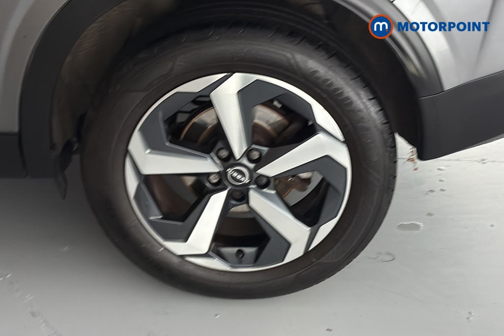 Nissan Qashqai Acenta Premium Automatic Petrol-Electric Hybrid SUV - Stock Number (1681369) - 45th supplementary image