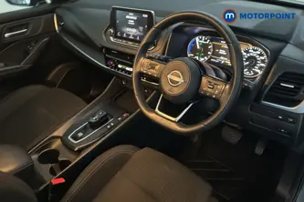 Nissan Qashqai Acenta Premium Automatic Petrol-Electric Hybrid SUV - Stock Number (1681369) - 1st supplementary image
