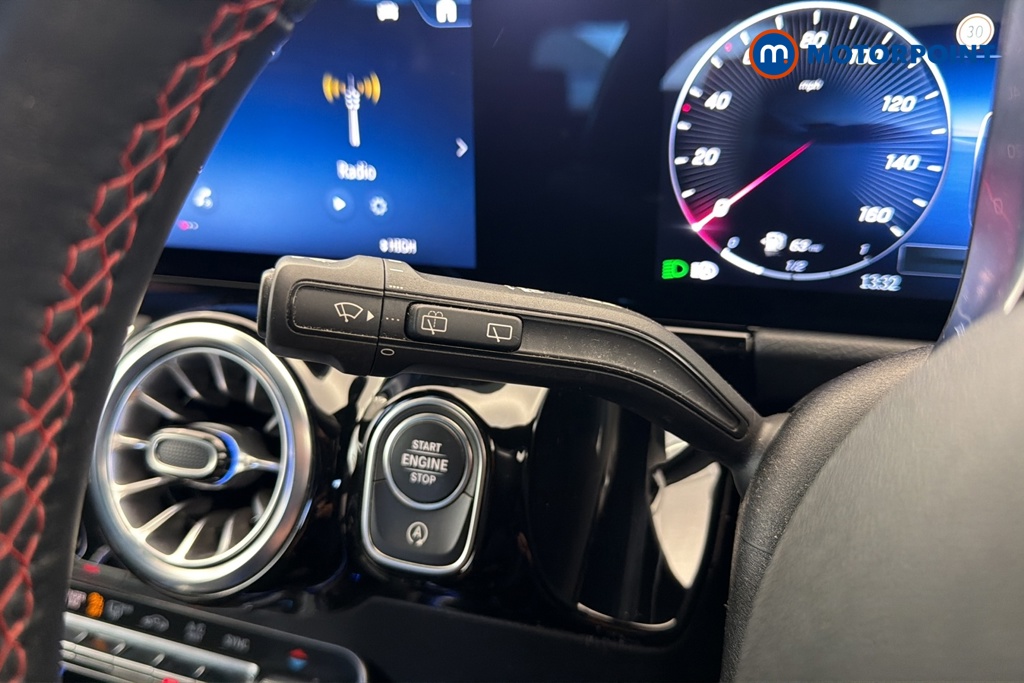 Mercedes-Benz GLA Amg Line Automatic Diesel SUV - Stock Number (1681760) - 5th supplementary image